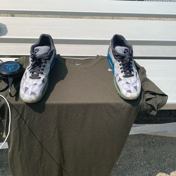 Nike Air Max 90 Ice Wolf Grey (Sz 9 in men) - Picture 5 of 12